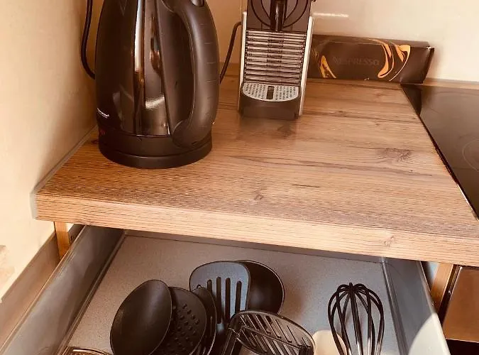 Apartamento Felix Living 4, Moderne 2-zimmer In Stadtrandlage, Balkon & Parkplatz *